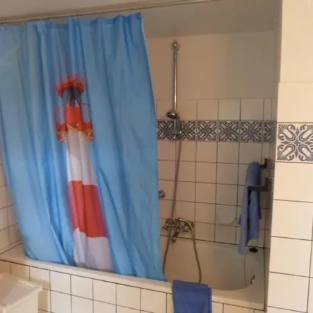 Feriehus Fuer 4 Personen Ca 70 M In Norderfriedrichskoog, Norddeutschland Nordseekueste Deutschland Norderfriedrichskoog